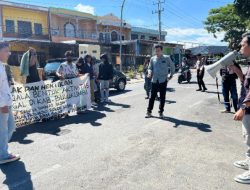 Soroti maraknya dugaan Tambang Ilegal, Peredaran BBM Dan Rokok Ilegal, Maritim Muda Cabang Bulukumba Demo Polres Bulukumba.