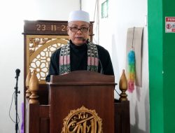 “Kanit Binmas Polsek Kajang Jadi Khatib Idul Adha di Desa Bontorannu, Kapolsek dan Kades Ajak Warga Perkuat Kebersamaan”